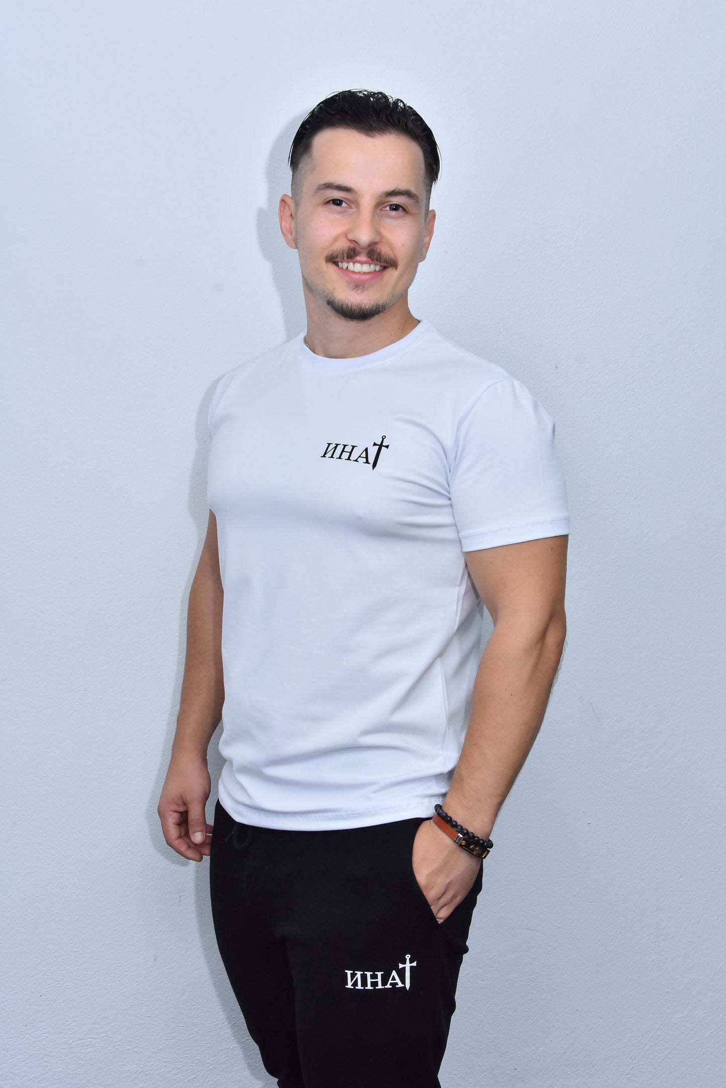 Инат Стандард - М3 -  Бела