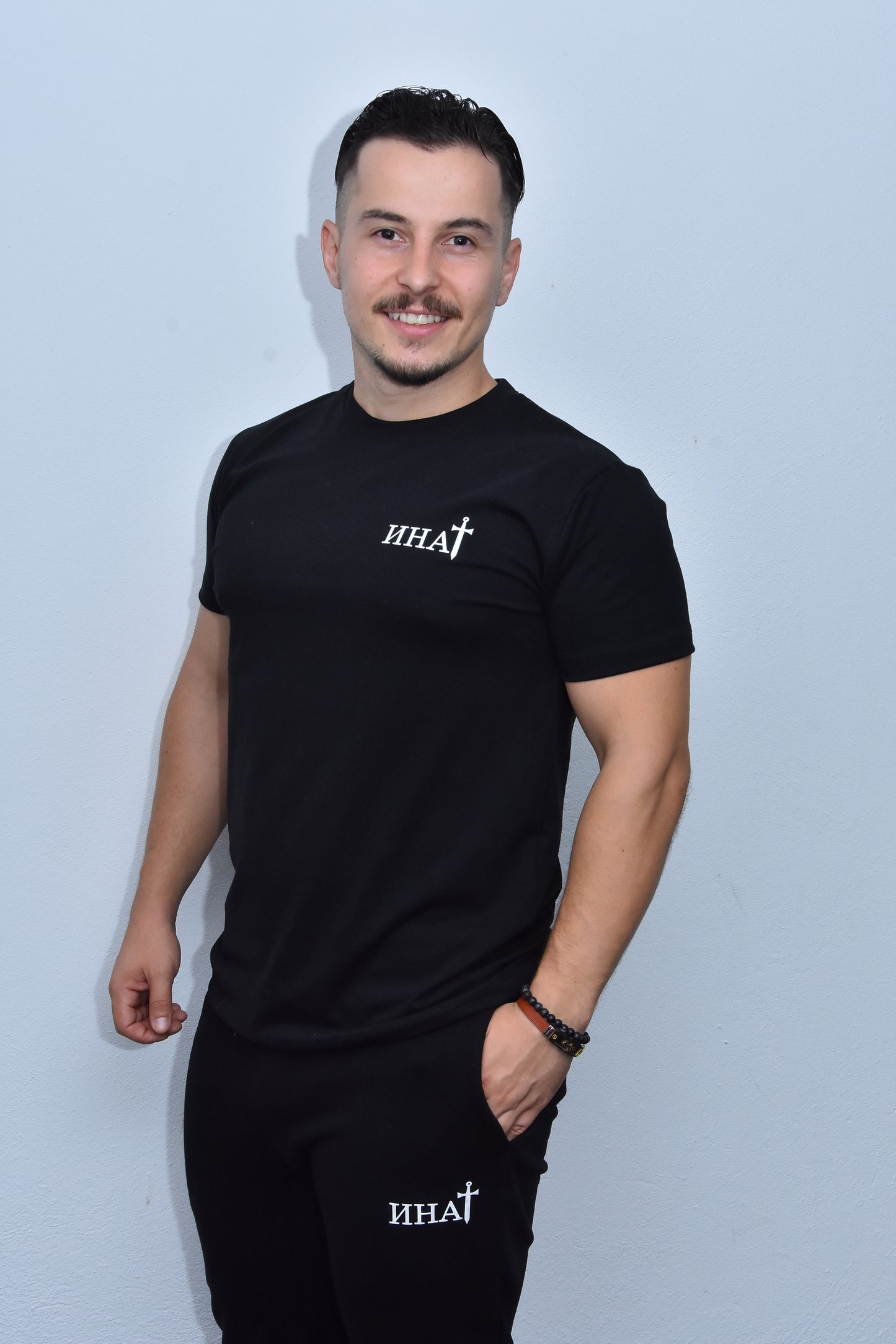 Инат Стандард - М3 -  Црна