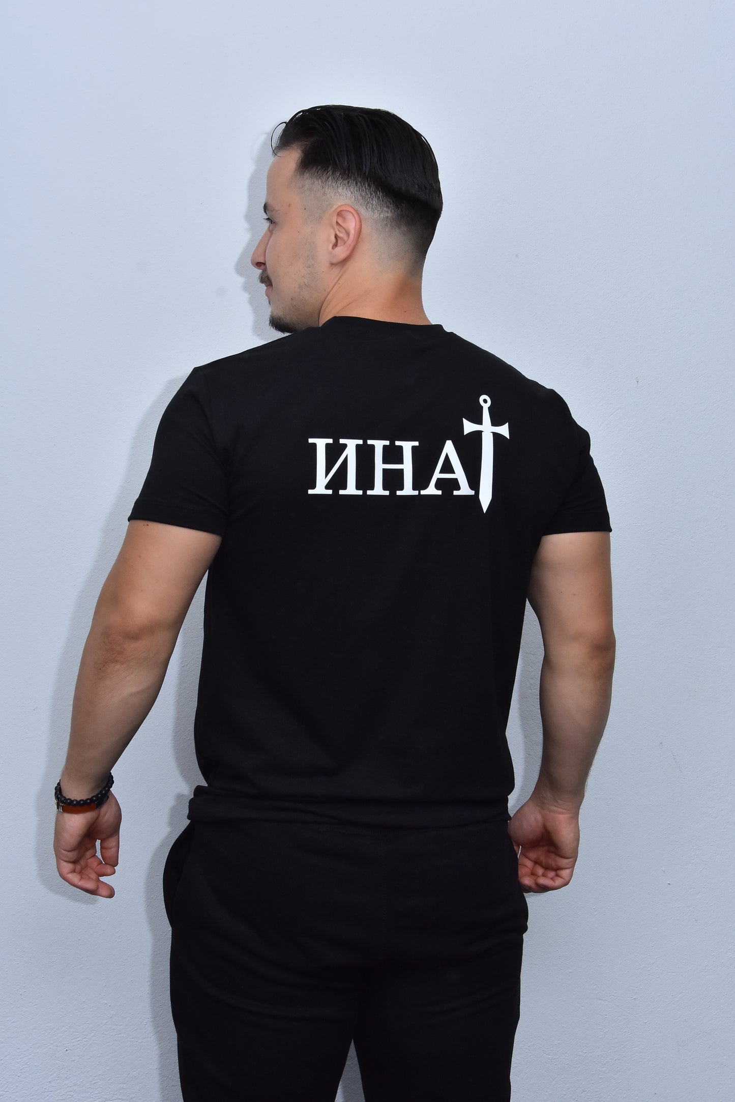 Инат Стандард - М2 - Црна