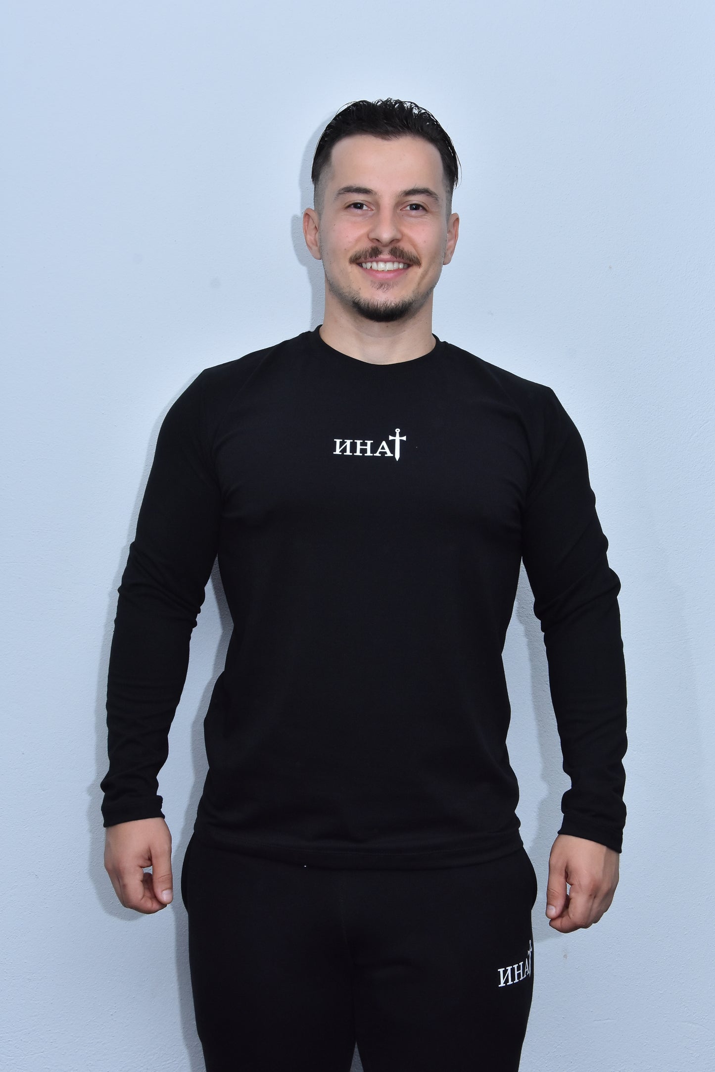 Инат Мајица Дугих Рукава - М1 - Црна