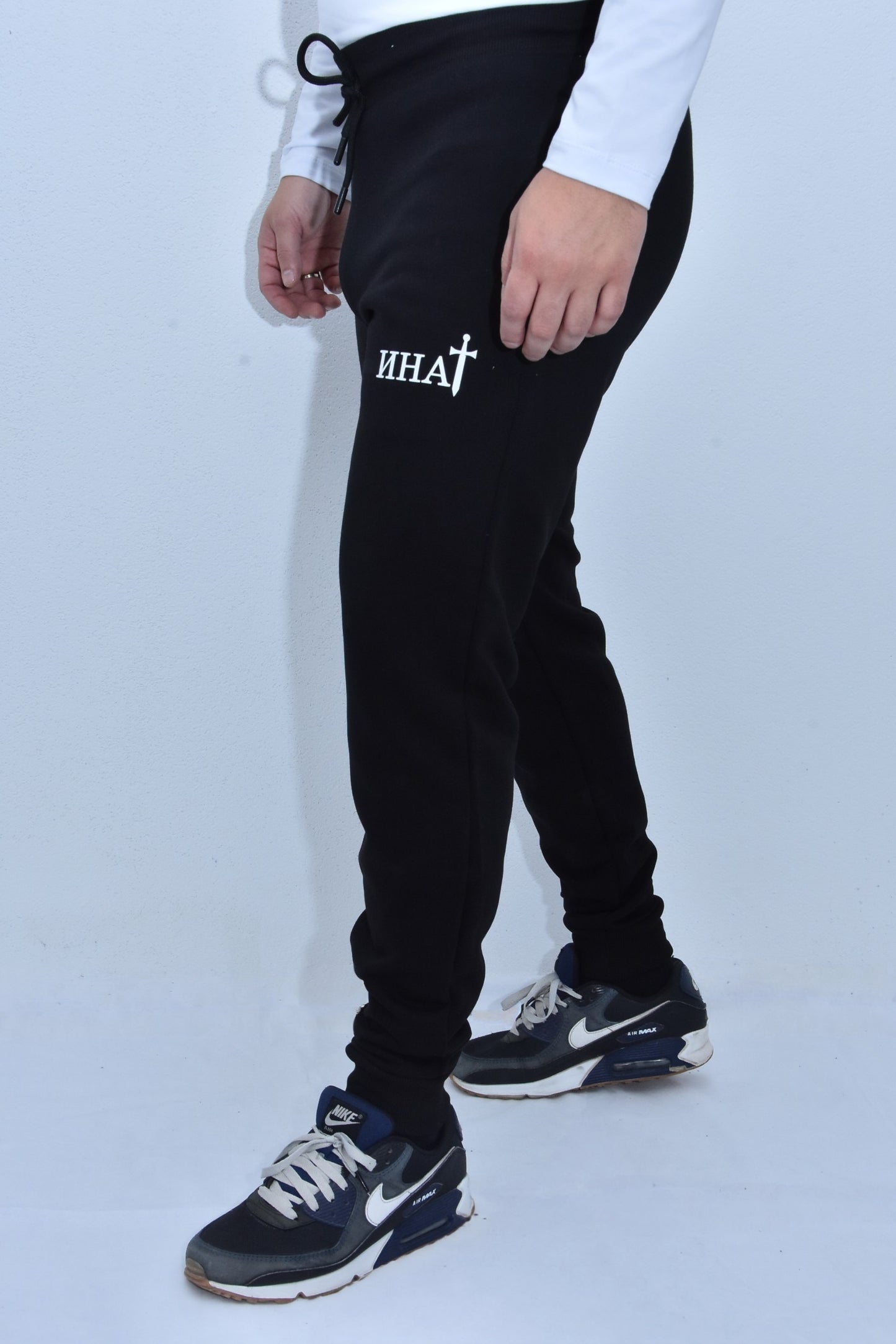 Тренерка - Доњи део - Црна